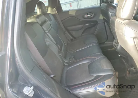 2017 Jeep Cherokee Trailhawk z USA, uszkodzony, nr VIN 1C4PJMBS9HW552266